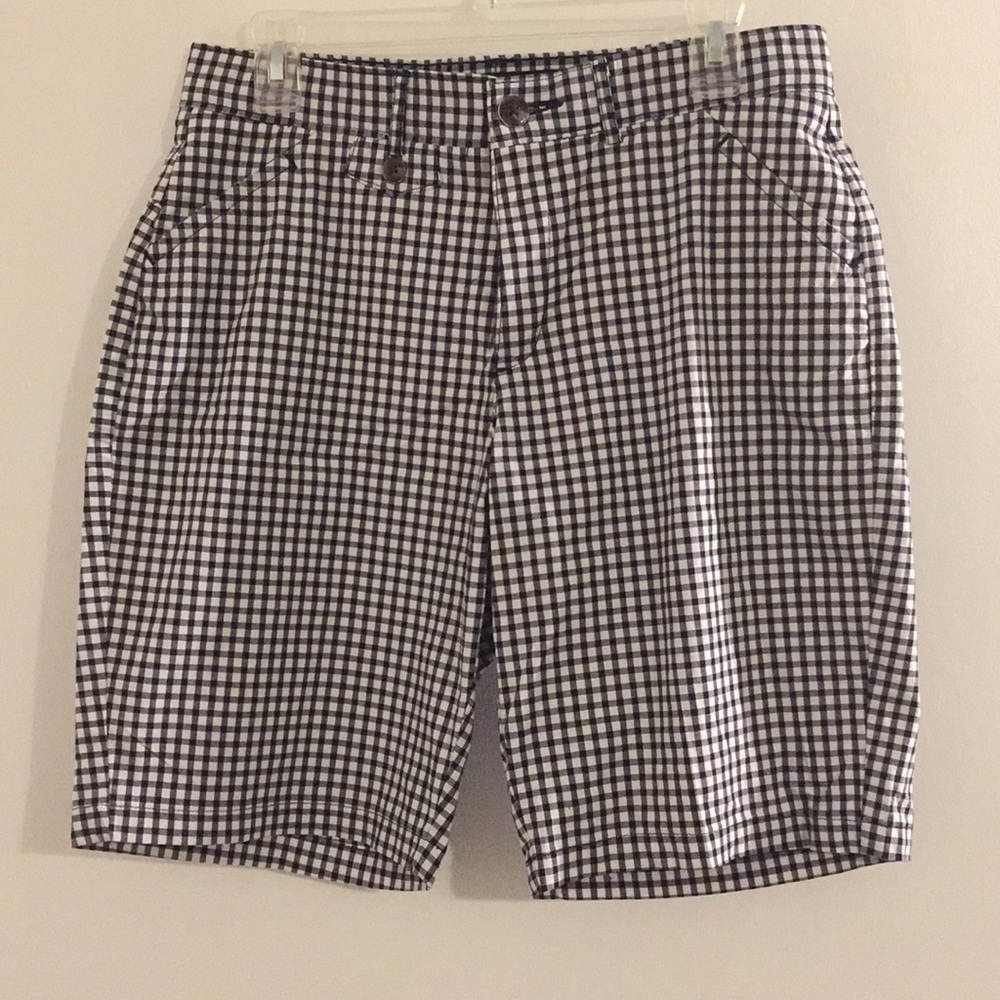 Navy/white checkered shorts
